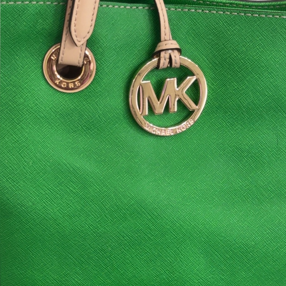 Michael Kors JS Travel Tote Multifunction Green Leather Medium Bag AUTHENTIC - Picture 4 of 13